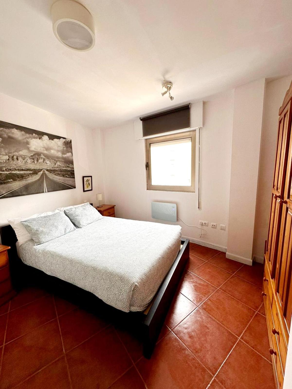 Apartamento Playa Meron Сан-Вісенте-де-ла-Баркера Екстер'єр фото